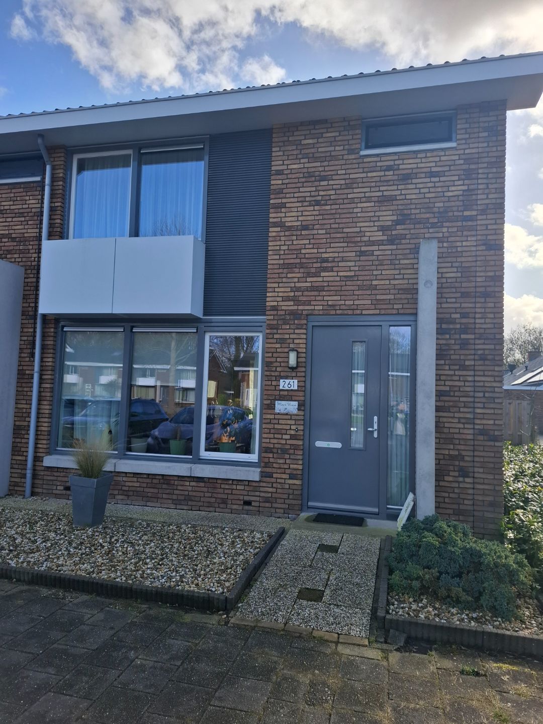 De Oeverloper 261, 8251 HM Dronten, Nederland