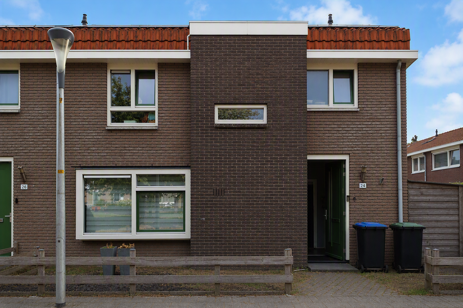 Roerstraat 24, 8251 BM Dronten, Nederland