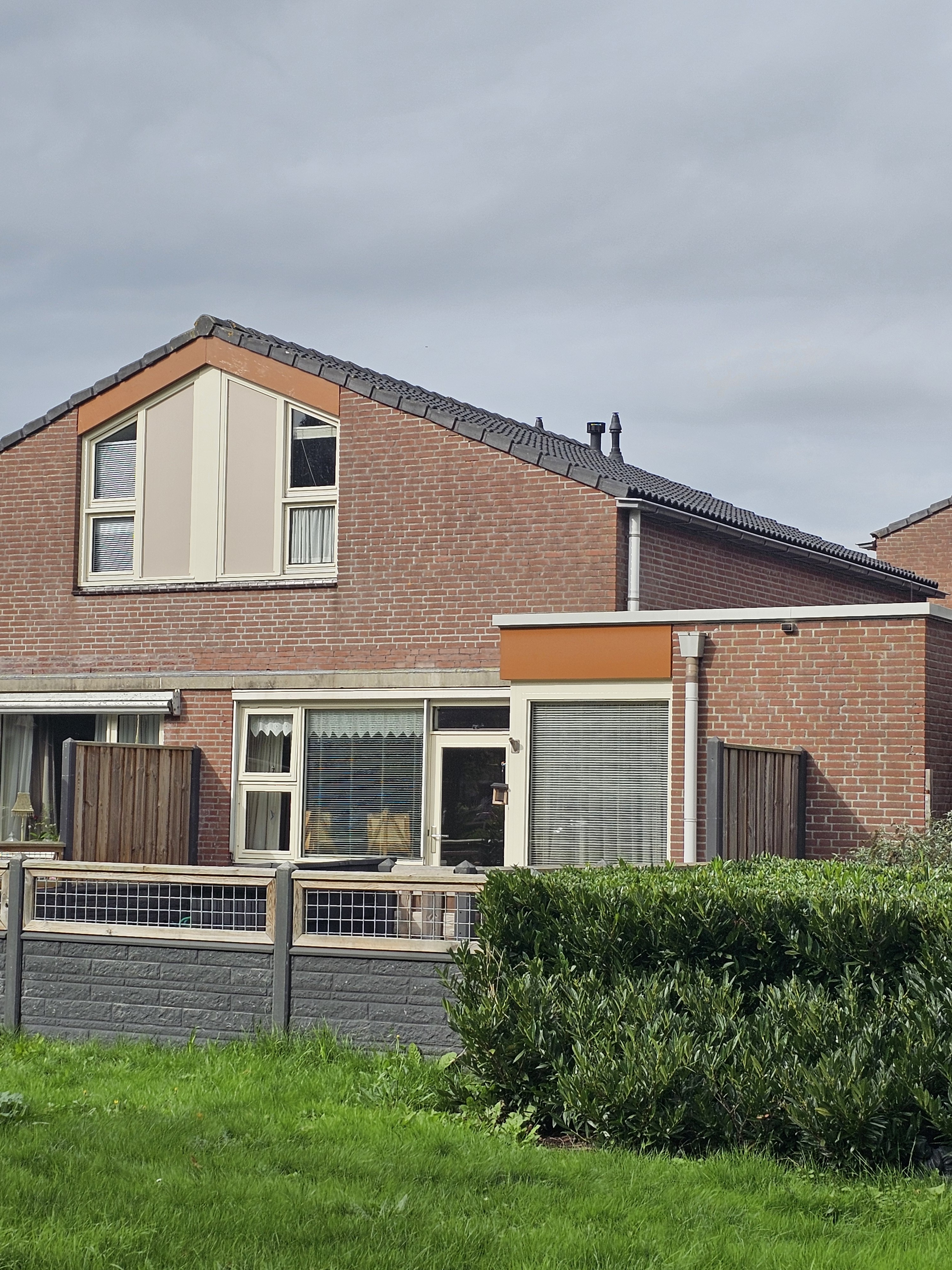 De Regenboog 465, 8254 AH Dronten, Nederland